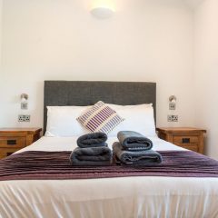 Bankes Arms Room 8 - Double with ensuite